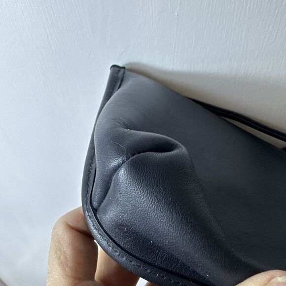 Vintage Coach Everett Crossbody Bag 9934 Navy USA 2000 Hang Tag Included - Picture 16 of 16